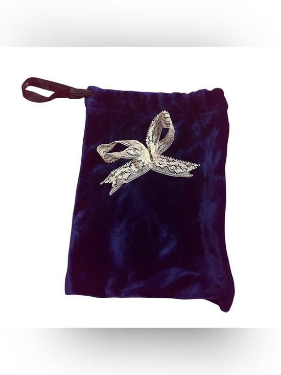 Unbranded Handbags - Vintage Blueberry Blue Velvet Drawstring Bag with White Bow